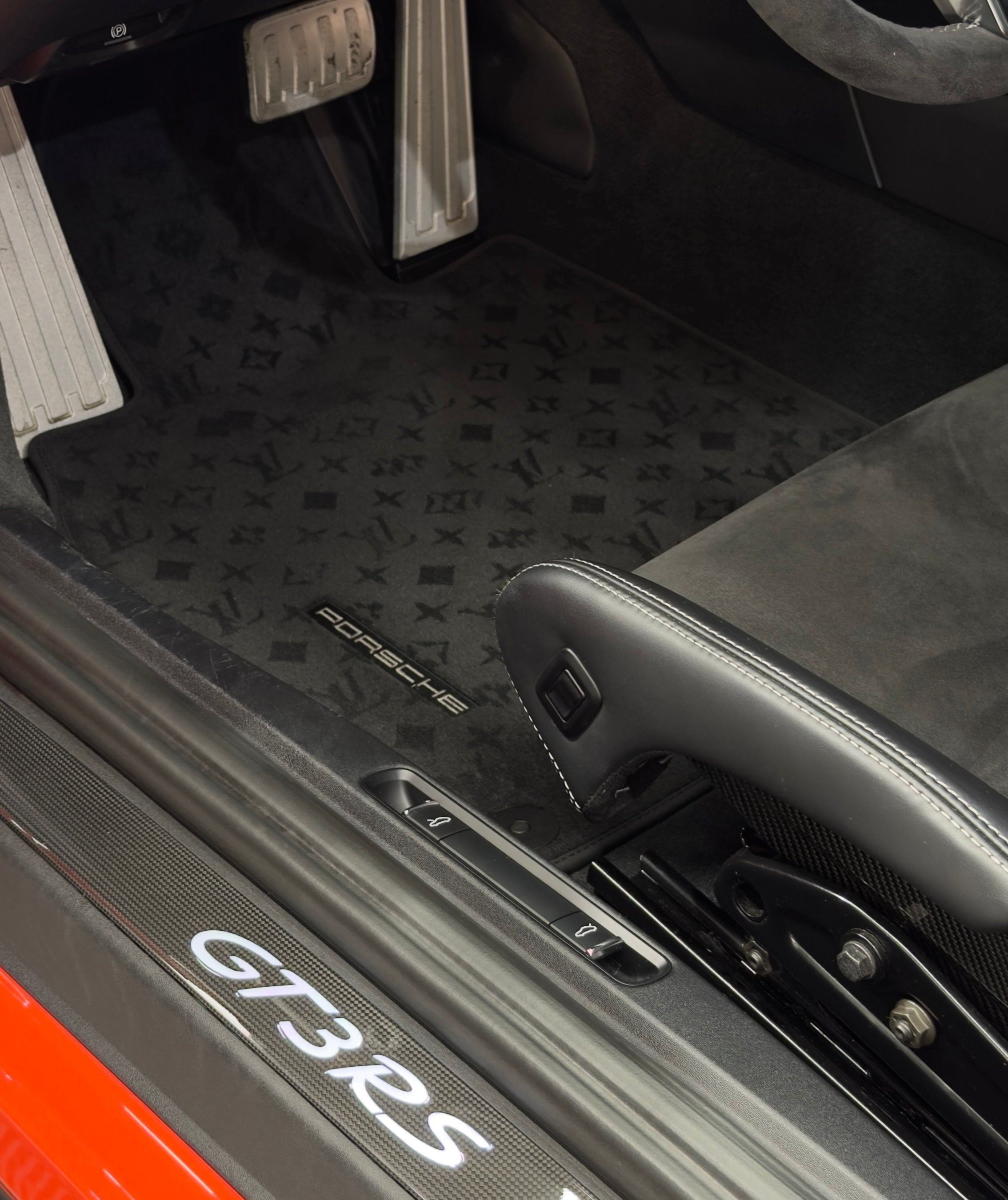 Luxury Floor Mat Stencil